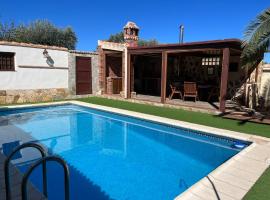 TOLEDO ENCANTADO Piscina y BBQ privada 2,5 km de Puy du Foy، فندق في Argés