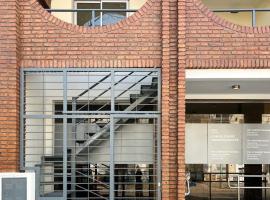 Departamentos Plaza Santo Tom&eacute;, Santa Fe, hotel cu parcare din Santo Tom&eacute;