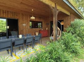 Villa l'Océane dans un écrin de verdure avec piscine 9 à 11 pers, loma-asunto kohteessa Le Porge