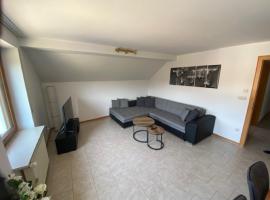 Ferienwohnung Elip, hotel v destinaci Essing