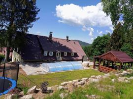 Chalupa Na Pustinách, chalet de montaña en Jablonec nad Nisou