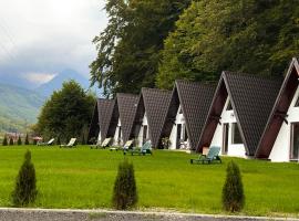 Căsuțele de sub pădure, hotel din Avrig