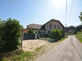 Gîte de Crêt Vial, Hotel in Alby