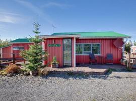 Sólvellir Holiday Home, hotel cerca de Trollafoss, Kjósahreppur