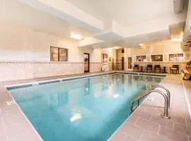 Comfort Inn & Suites Streetsboro - Kent