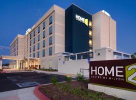Home2 Suites By Hilton Garden Grove、ガーデングローブのホテル