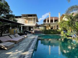 Tri Putri Homestay, hotel v destinaci Kuta Lombok