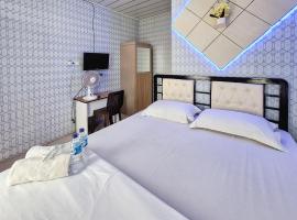 Homestay Sakinah Syariah Mitra RedDoorz, hotell i Bukittinggi