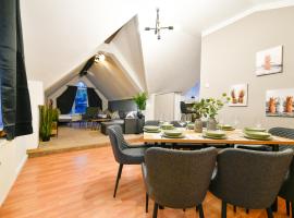 Gro&szlig;es Spree Apartment, 3 Schlafzimmer bis 10 Personen, 4x KfZ Parkplatz, Terrasse, Waschtrockner, Wlan, Netflix