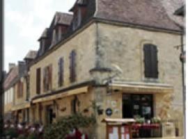Le Nouvel Hotel – hotel w mieście Domme