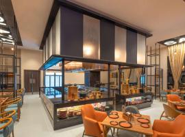 ibis Thane - An Accor Brand، فندق في ثين