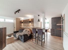 Dolomite Apartments Winklwiese 6&7, appartamento a San Candido