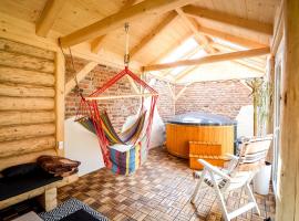 Ciukrowa Chatka Sauna & Jacuzzi – hotel w Poroninie