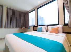 Sans Hotel Liv Ancol by RedDoorz, hotelli kohteessa Jakarta alueella Pademangan