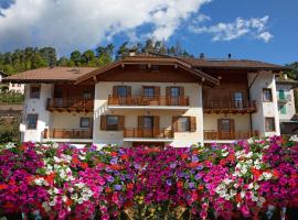 Garni Manuela, hotel in Cavalese