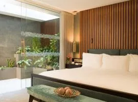 Middle Eight - Covent Garden - Preferred Hotels and Resorts