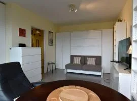 STUDiO LUXUEUX AVEC VUE SUR CORREZE