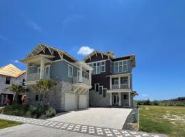 SBSL706 Luxury, Ocean front beach house, Hot Tub, Boardwalk to Beach, viešbutis mieste Port Aransas