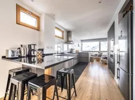 Appartement rénové, 5 pièces, skis aux pieds avec balcon et WIFI - FR-1-502-364
