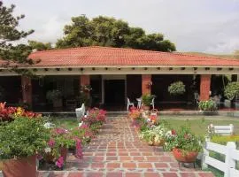 Finca cerca a Cali - Pura Naturaleza - El Carmen, Colombia