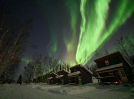 The Cozy Caribou - Frontier Village, hotell i North Pole
