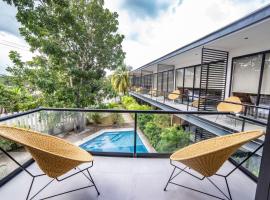 Deluxe Apartments Azure