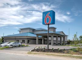 Motel 6 Walton, KY - Richwood - Cincinnati Airport South, hôtel à Walton près de : Boone County Distilling Company