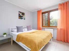 Mondrian Cracow - 2 Bedroom Apartment for Home Office by Noclegi Renters