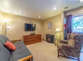 #339 - Mountain Condo, Jacuzzi, Pool, Tennis Courts & Picnic Area