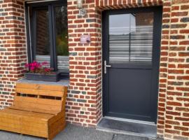 Chambre d hotes le pigeonnier, hotel cerca de Fromelles Australian Memorial Park, Fromelles