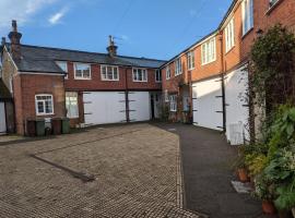 Lovey Stable mews in hidden location, apartment in Royal Tunbridge Wells