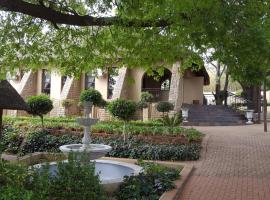 Black Eagle Hotel & Spa, hotel perto de Roodepoort Country Club, Roodepoort