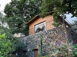 Fabulosa Cabaña vía a El Teide, soodne hotell sihtkohas La Orotava