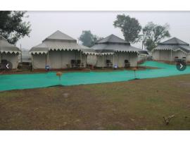Kumbh Camp India, smeštaj u okviru domaćinstva u gradu Naini