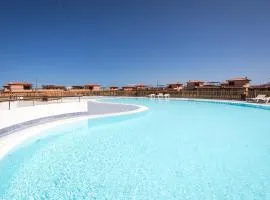 Home2Book Casa Etone, BBQ, Terrace & Pool