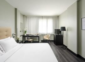 Hotel King, by R Collection Hotels, hotel with parking in Varedo