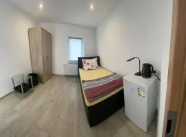 Schönes gemütlicher Zimmer In Zentrum Rüsselsheim