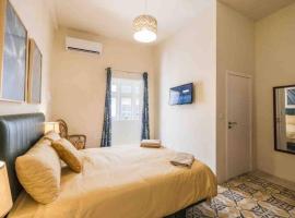 Bormla 1, hotel a Cospicua