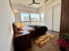 BREEZE: By Aryavarta (King-sized 2 BHK apartment), apartment in Pune