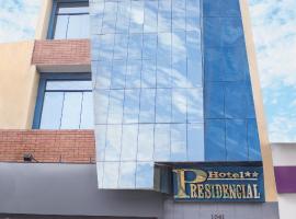 Hotel Presidencial、チクラーヨのホテル