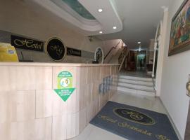 Hotel Granada Inn، فندق في بارانكويلا