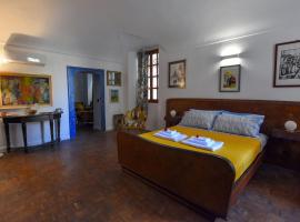 Porpora House, bed and breakfast en Novi Ligure