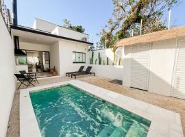 Casa Piscina Aquecida Canto Del Mare, habitación en casa particular en São Sebastião