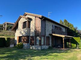 Casa Rural Mollo, Vall de Camprodon, вила в Мойо