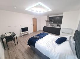 Homestay by BIC Legends 1, apartment in Batley Carr