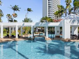 Crowne Plaza Surfers Paradise, an IHG Hotel, hotel i Gold Coast