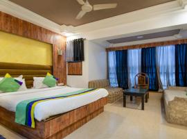 Treebo Trend Shree Krishna Palace, viešbutis Ahmadabade, netoliese – Gujarat High Court