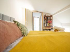 Central duplex apartment