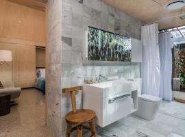 Buhwi Bira Byron Bay - Studio, hotel cerca de Byron Bay Markets, Byron Bay