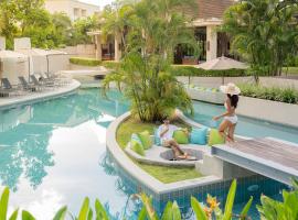 Dewa Phuket Resort & Villas, Nai Yang Beach, Hotel in Strand Nai Yang
